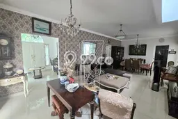 Ready to Use! Premium House LT 374m2 Desain Modern di Lebak Bulus Ready to Use! Premium House LT 374m2 Desain Modern di Lebak Bulus