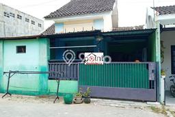 Rumah Sederhana Dijual di Colomadu 2 Kamar dengan LT 80m2 Rumah Sederhana Dijual di Colomadu 2 Kamar dengan LT 80m2