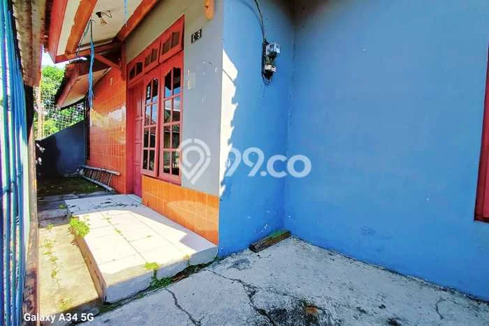 Rumah Strategis Colomadu, Karanganyar, Luas 101m2m² Bangunan 90m2m² Rumah Strategis Colomadu, Karanganyar, Luas 101m2m² Bangunan 90m2m²
