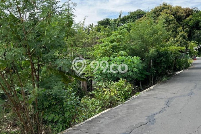 Tanah Kosong Dijual di Karanganyar dengan Area 400m2 Tanah Kosong Dijual di Karanganyar dengan Area 400m2