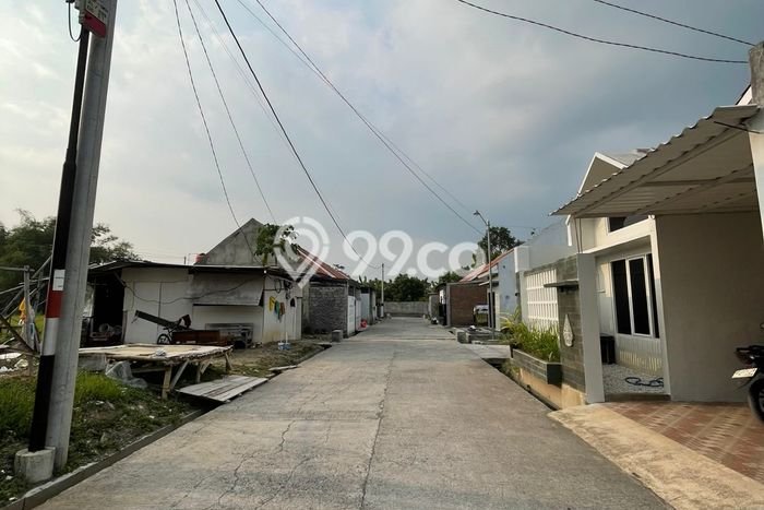 Rumah kawasan Sukoharjo, Sukoharjo, LT 64m2m² LB 96m2m² Rumah kawasan Sukoharjo, Sukoharjo, LT 64m2m² LB 96m2m²