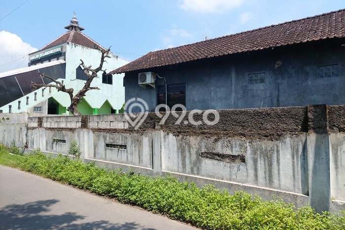 HARGA TERBAIK! Rumah Berkualitas area Baki, Luas 786m2m² Bangunan 250m2m² HARGA TERBAIK! Rumah Berkualitas area Baki, Luas 786m2m² Bangunan 250m2m²