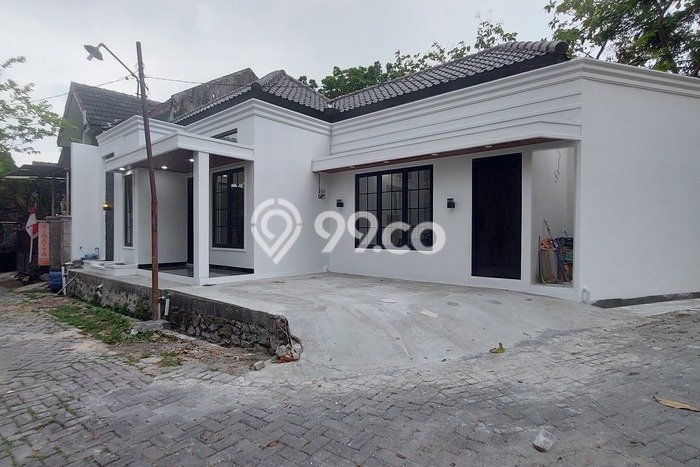 Rumah Strategis Modern Lb 60m2 di Jaten, Karanganyar Rumah Strategis Modern Lb 60m2 di Jaten, Karanganyar