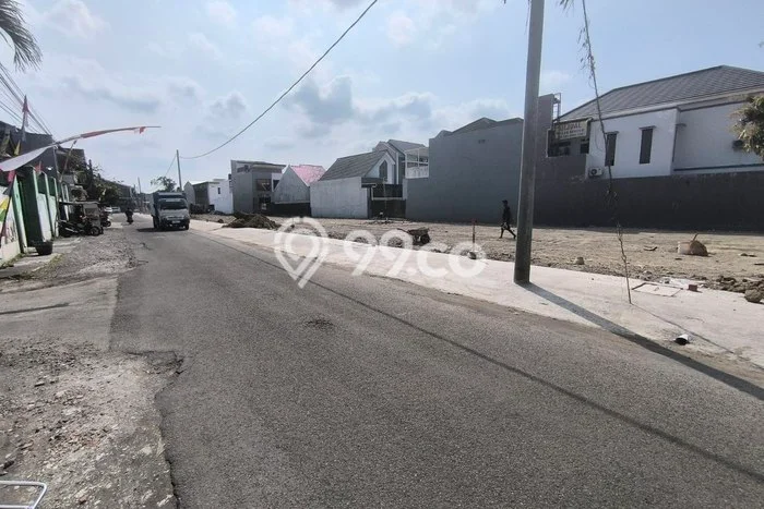 Tanah Komersial Kawasan Colomadu, Luas 100m², Pinggir Jalan Tanah Komersial Kawasan Colomadu, Luas 100m², Pinggir Jalan