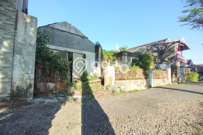 Kavling Tanah di Jaten Dijual Luas 200m2 Legalitas SHM Kavling Tanah di Jaten Dijual Luas 200m2 Legalitas SHM