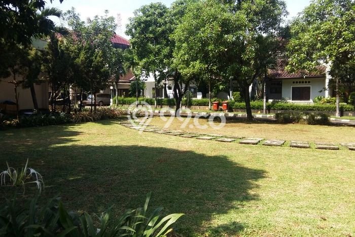 Rumah Mewah LB 350m2 Siap Pakai Desain Elegan di Bintaro, Tangerang Selatan Rumah Mewah LB 350m2 Siap Pakai Desain Elegan di Bintaro, Tangerang Selatan