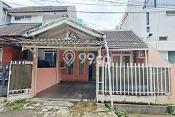 For Sale Hunian Rumah Nyaman 2 KT di Bintaro, Tangerang Selatan For Sale Hunian Rumah Nyaman 2 KT di Bintaro, Tangerang Selatan