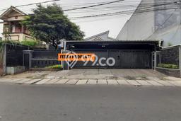 Hunian Mewah LB 600m2 Siap Huni Desain Elegan di Condet, Jakarta Timur Hunian Mewah LB 600m2 Siap Huni Desain Elegan di Condet, Jakarta Timur