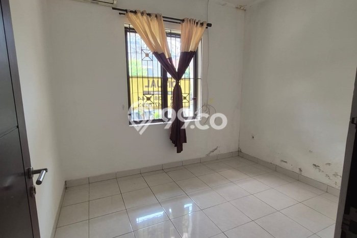 Dijual Rumah Eksklusif 2 KT di Cibubur, Jakarta Timur Dijual Rumah Eksklusif 2 KT di Cibubur, Jakarta Timur