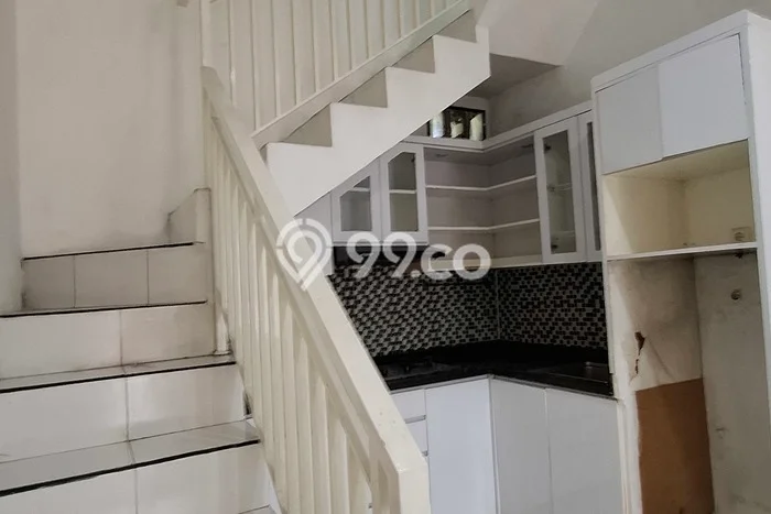 For Sale Hunian Rumah Nyaman 2 KT di Legenda Wisata, Jakarta Timur For Sale Hunian Rumah Nyaman 2 KT di Legenda Wisata, Jakarta Timur