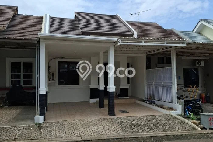 Disewakan! Rumah 2 Kamar Tidur &
1 Kamar Mandi di Cibubur, Jakarta Timur Disewakan! Rumah 2 Kamar Tidur &
1 Kamar Mandi di Cibubur, Jakarta Timur