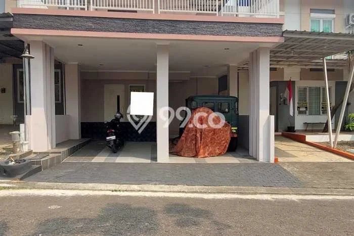 Rumah sewa siap pakai 5 Kamar Tidur di Cibubur, Jakarta Timur Rumah sewa siap pakai 5 Kamar Tidur di Cibubur, Jakarta Timur