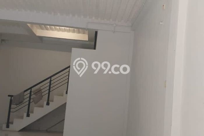 Area Strategis! Disewakan Ruko Lokasi Cisauk, Tangerang Cocok untuk Bisnis Area Strategis! Disewakan Ruko Lokasi Cisauk, Tangerang Cocok untuk Bisnis