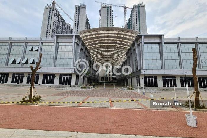 Dijual Ruko Area Komersial Kawasan , Luas 172m2m², Jalan Raya Dijual Ruko Area Komersial Kawasan , Luas 172m2m², Jalan Raya