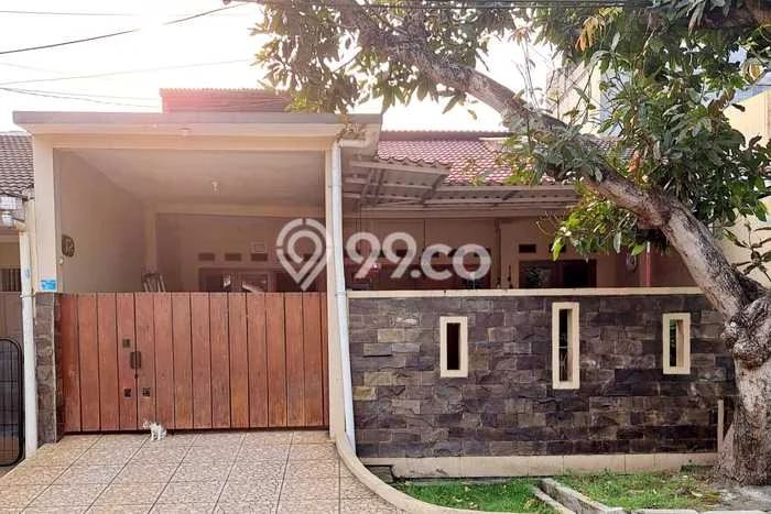 For Sale Rumah 3 Kamar Lokasi Ideal Bagus dan Strategis di Ciledug For Sale Rumah 3 Kamar Lokasi Ideal Bagus dan Strategis di Ciledug