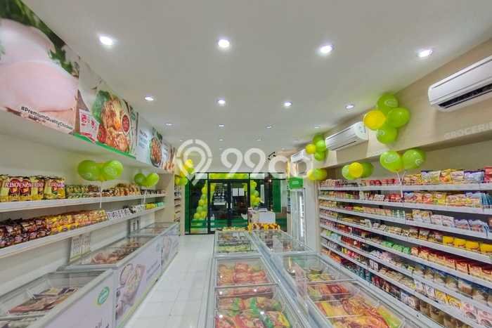 Ruko Dijual di Ciracas LT 128m2, LB 176m2 untuk Investasi Ruko Dijual di Ciracas LT 128m2, LB 176m2 untuk Investasi