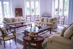 Rumah Sewa Jakarta Selatan LT 800m2 LB 700m2 Kawasan Kuningan Rumah Sewa Jakarta Selatan LT 800m2 LB 700m2 Kawasan Kuningan