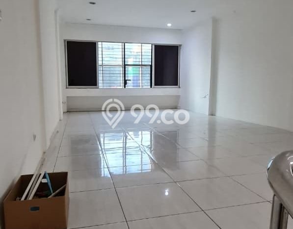 Unit Ruko Dijual di Jakarta Pusat LT 92m2 & LB 229m2 Unit Ruko Dijual di Jakarta Pusat LT 92m2 & LB 229m2