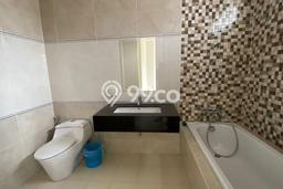 Jual Rumah Mewah Elegan Dengan View Eksklusif di Gading Serpong, Tangerang Jual Rumah Mewah Elegan Dengan View Eksklusif di Gading Serpong, Tangerang