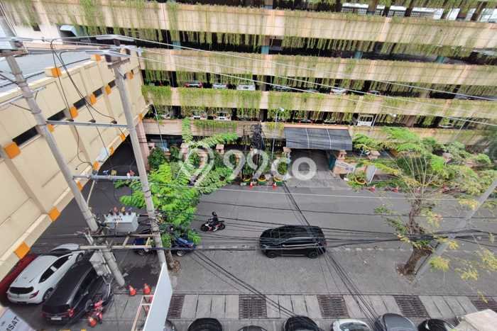 Unit Ruko Dijual di Semarang LT 72m2 & LB 252m2 Unit Ruko Dijual di Semarang LT 72m2 & LB 252m2