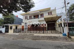 Jarang Ada! Rumah Kontrakan 8 Kamar Nyaman Siap Huni Halmahera Jarang Ada! Rumah Kontrakan 8 Kamar Nyaman Siap Huni Halmahera