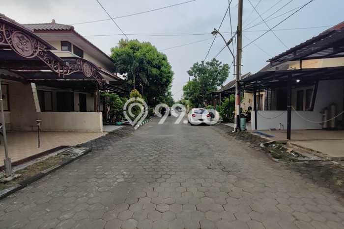 Hunian Cantik Minimalis Lb 80m2 di Pedurungan, Semarang Hunian Cantik Minimalis Lb 80m2 di Pedurungan, Semarang