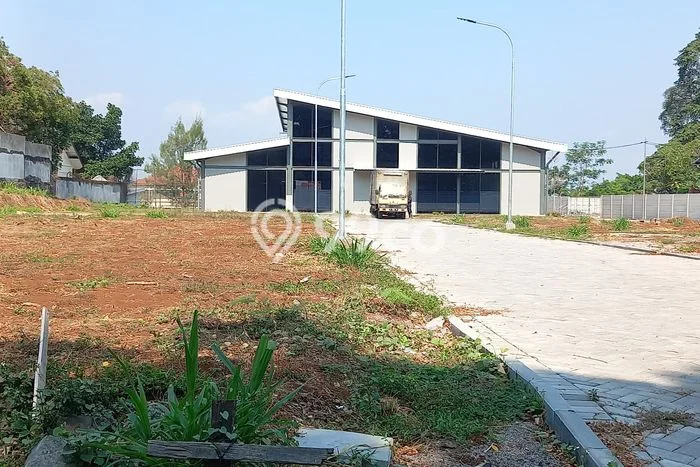For Rent Komersial Premium Kawasan , Luas 720m2m², Area Ramai For Rent Komersial Premium Kawasan , Luas 720m2m², Area Ramai