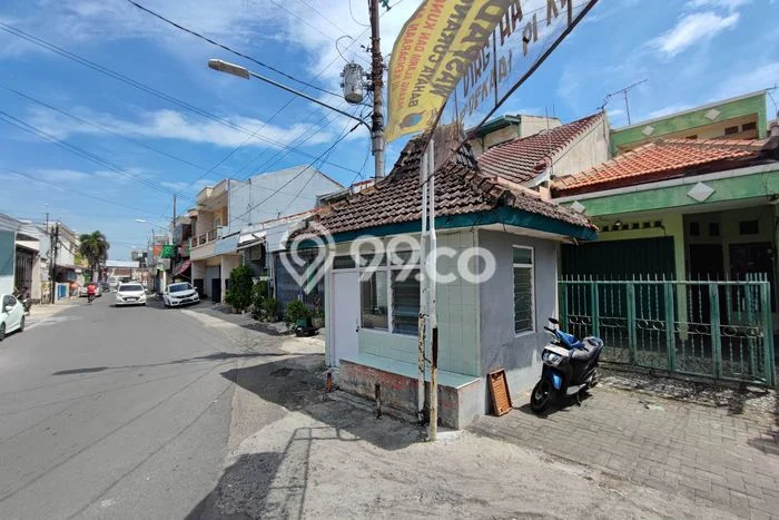 Rumah Sewa Semarang LT 128m2 LB 150m2 Area Gabahan Rumah Sewa Semarang LT 128m2 LB 150m2 Area Gabahan