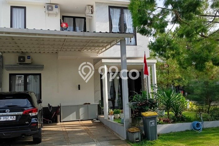 PROPERTI UNGGULAN! Rumah area , 4 KT, Lingkungan Elite, Luas 165m2m² LB 150m2m² PROPERTI UNGGULAN! Rumah area , 4 KT, Lingkungan Elite, Luas 165m2m² LB 150m2m²