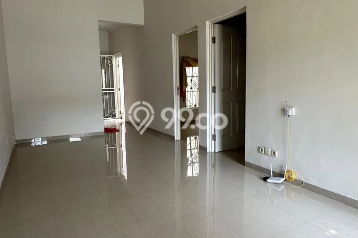 Rumah Terawat kawasan Semarang Barat, Semarang, Luas 102m2m² Bangunan 64m2m² DIJUAL CEPAT! Rumah Terawat kawasan Semarang Barat, Semarang, Luas 102m2m² Bangunan 64m2m² DIJUAL CEPAT!