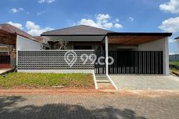 Rumah Mewah LB 400m2 Siap Pakai Desain Elegan di BSB City, Semarang Rumah Mewah LB 400m2 Siap Pakai Desain Elegan di BSB City, Semarang