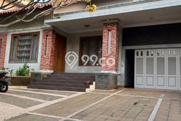 Lokasi strategis! Rumah siap pakai dikontrakkan di Gajah Mungkur LB 400m2 Lokasi strategis! Rumah siap pakai dikontrakkan di Gajah Mungkur LB 400m2