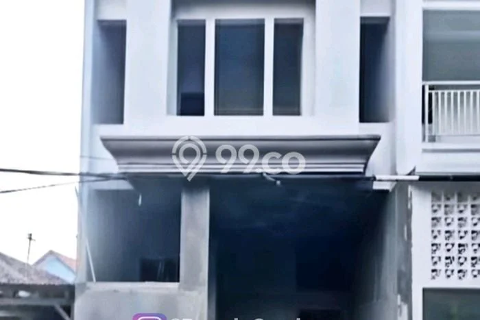 Rumah Kost Dijual di Rungkut, Surabaya dengan 7 Kamar Tidur, 7 Kamar Mandi Rumah Kost Dijual di Rungkut, Surabaya dengan 7 Kamar Tidur, 7 Kamar Mandi