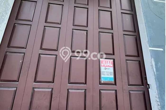AREA PREMIUM! Gudang For Rent di Cerme, Luas 180m², Jalan Strategis AREA PREMIUM! Gudang For Rent di Cerme, Luas 180m², Jalan Strategis