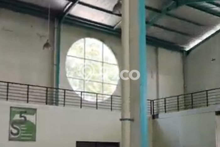 Gudang Kawasan Bisnis di Rungkut Industri, Luas 5000m2m², Siap Operasi Gudang Kawasan Bisnis di Rungkut Industri, Luas 5000m2m², Siap Operasi