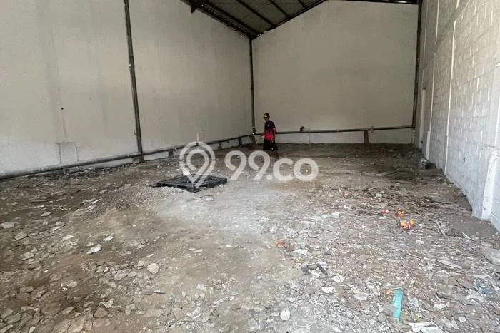 For Rent Gudang di Sidoarjo, Luas 200m², Kawasan Ramai For Rent Gudang di Sidoarjo, Luas 200m², Kawasan Ramai