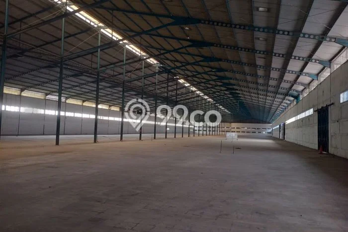 Gudang untuk disewa di Sidoarjo punya LT 10000m2 & LB 1440m2 harga sewa kompetitif Gudang untuk disewa di Sidoarjo punya LT 10000m2 & LB 1440m2 harga sewa kompetitif