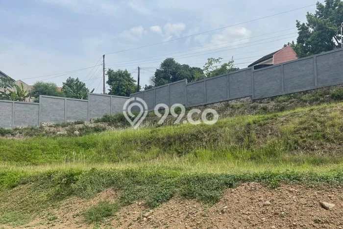Lahan Dijual Lokasi Strategis di Semarang dengan Luas 422m2 Lahan Dijual Lokasi Strategis di Semarang dengan Luas 422m2