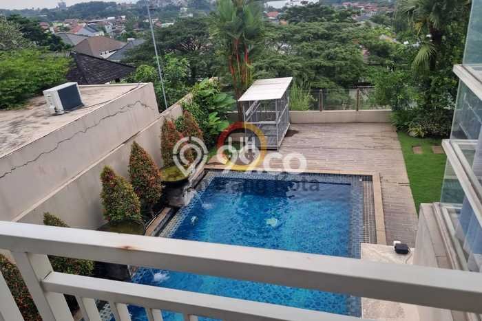 Hunian Eksklusif Dijual LT 550m2 di Banyumanik, Semarang Hunian Eksklusif Dijual LT 550m2 di Banyumanik, Semarang