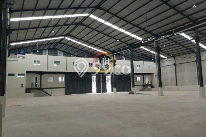 Gudang Area Strategis Kawasan Ngaliyan, Luas 1400m², Jalan Strategis Gudang Area Strategis Kawasan Ngaliyan, Luas 1400m², Jalan Strategis