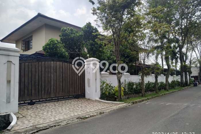 Jual Rumah Luas Elegan Dengan View Eksklusif di Ciganjur, Jakarta Selatan Jual Rumah Luas Elegan Dengan View Eksklusif di Ciganjur, Jakarta Selatan