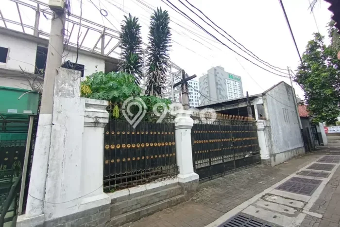 Hunian Mewah Dijual LT 1476m2 di Cilandak, Jakarta Selatan Hunian Mewah Dijual LT 1476m2 di Cilandak, Jakarta Selatan