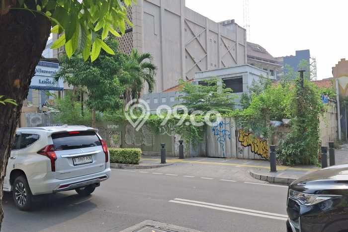 Hunian Elit LB 800m2 Siap Huni Desain Elegan di Cikini, Jakarta Pusat Hunian Elit LB 800m2 Siap Huni Desain Elegan di Cikini, Jakarta Pusat