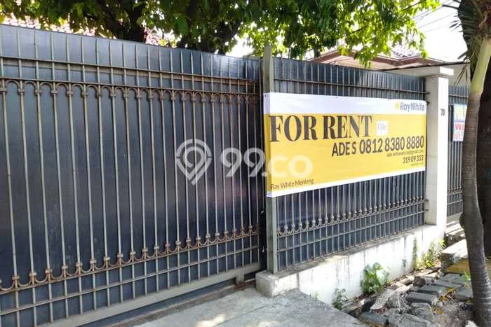 Ruko Area Komersial Kawasan Guntur, Luas 250m², Siap Usaha Ruko Area Komersial Kawasan Guntur, Luas 250m², Siap Usaha