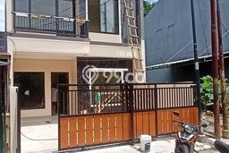 Dijual Hunian Rumah Nyaman 4 Kamar di Cikupa Citra Raya, Tangerang Dijual Hunian Rumah Nyaman 4 Kamar di Cikupa Citra Raya, Tangerang