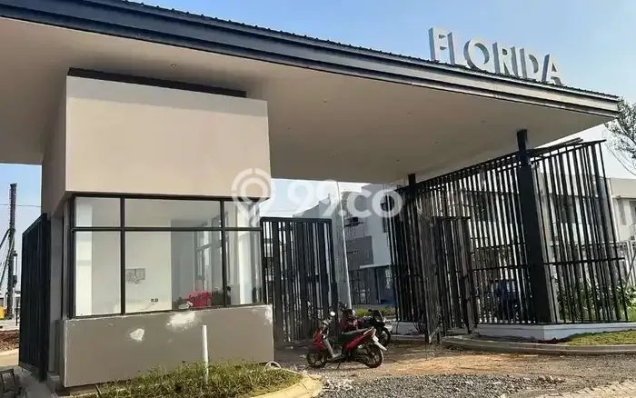 Rumah Luxury Modern Tanpa Renovasi di Pantai Indah Kapuk Jakarta Utara Rumah Luxury Modern Tanpa Renovasi di Pantai Indah Kapuk Jakarta Utara