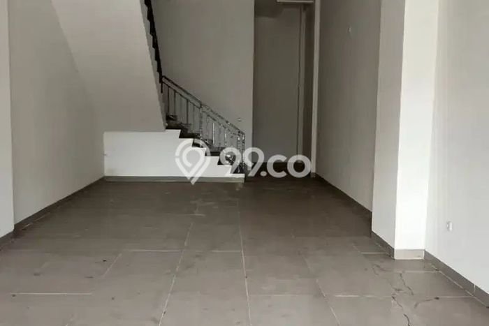 Ruko Dijual Lokasi Emas di Penjaringan Luas 202m2 Ruko Dijual Lokasi Emas di Penjaringan Luas 202m2