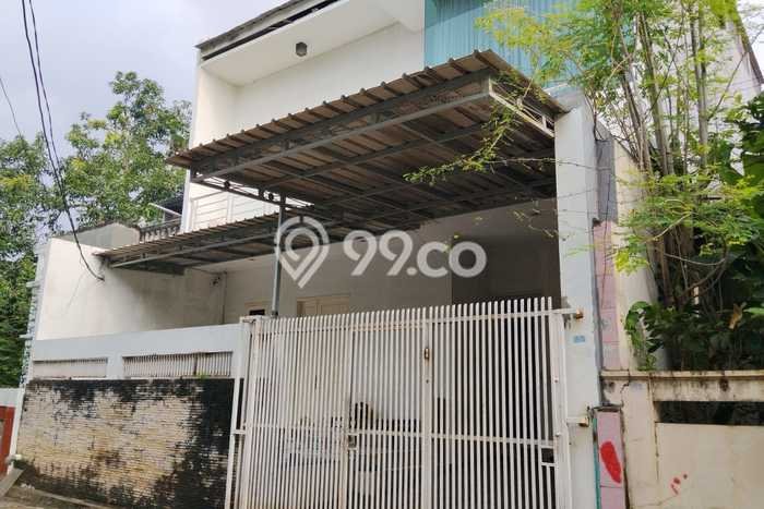 For Sale Rumah 3 Kamar Lokasi Ideal Bagus dan Strategis di Kembangan For Sale Rumah 3 Kamar Lokasi Ideal Bagus dan Strategis di Kembangan