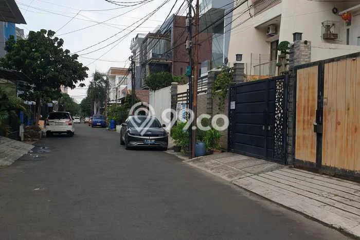 Rumah Luxury Modern Tanpa Renovasi di Pluit Jakarta Utara Rumah Luxury Modern Tanpa Renovasi di Pluit Jakarta Utara