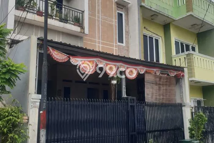 Dijual Rumah 2 Kamar Lokasi Ideal Nyaman dan Strategis di Koja Dijual Rumah 2 Kamar Lokasi Ideal Nyaman dan Strategis di Koja